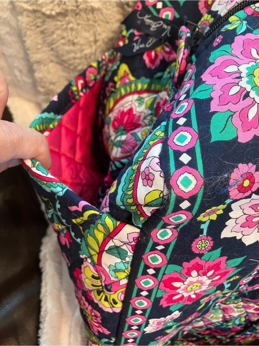 Vera Bradley large zip duffel and large cosmetic bag zip , Paisley design . - Picture 8 of 8